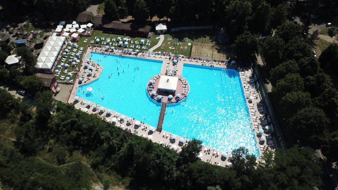 Hotel Clementi Salice Terme Eksteriør bilde
